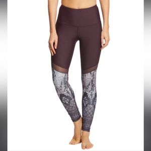 Manduka Engineered High Line Yoga Leggings